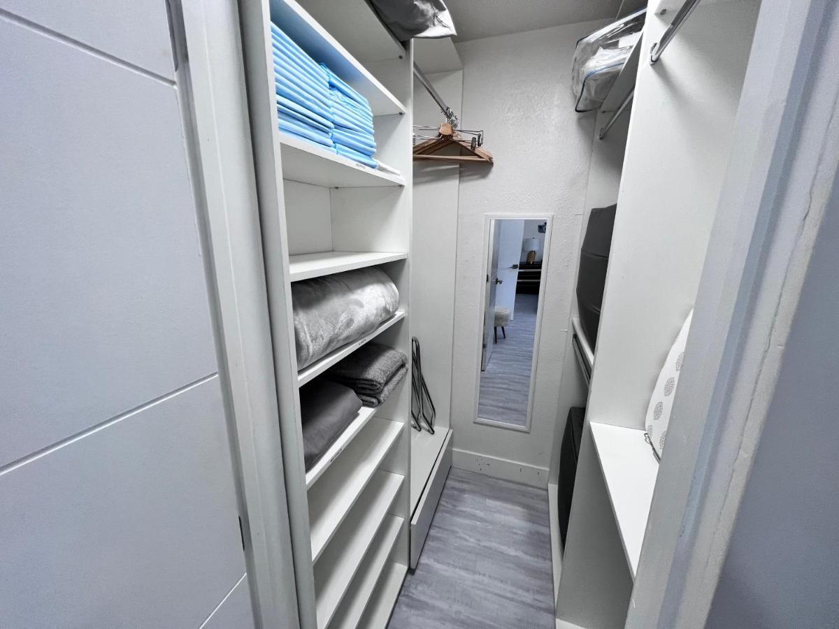 Stylish Studio Apartment By Miami International Airport Exterior photo