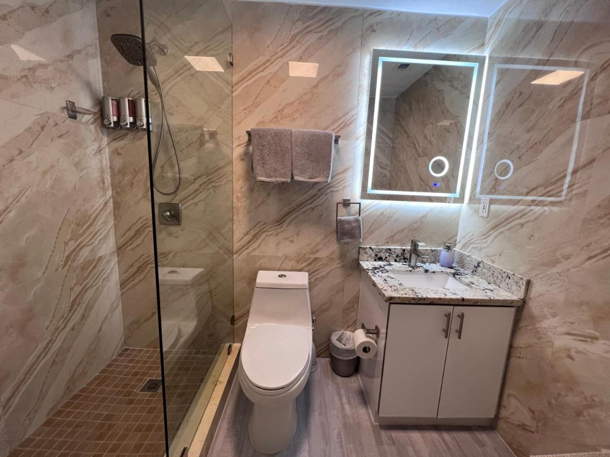 Stylish Studio Apartment By Miami International Airport Exterior photo